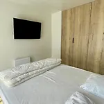招待所 Spacious With Heated Pool And Jacuzzi 莱马特