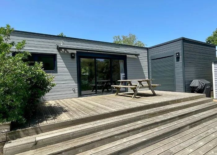 Spacious With Heated Pool And Jacuzzi Gasthof Les Mathes